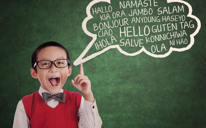Mỗi người sẽ sử dụng 1 ngôn ngữ
